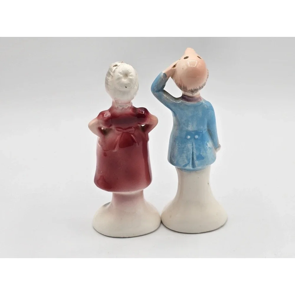 Vtg Enesco Salt & Pepper Shakers 